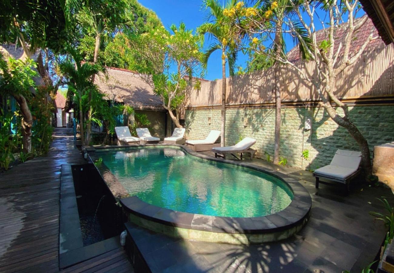 The Nichos Bungalows And Villas Nusa Lembongan  Exterior photo