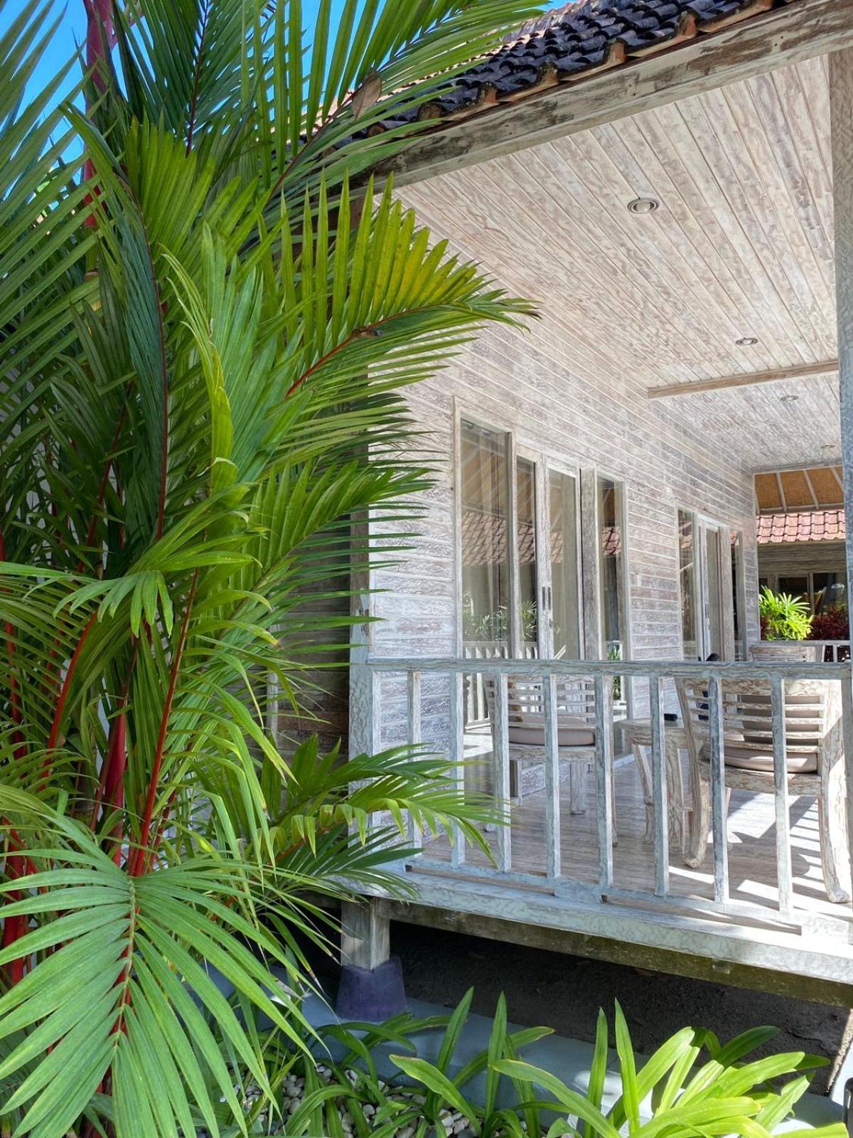 The Nichos Bungalows And Villas Nusa Lembongan  Exterior photo