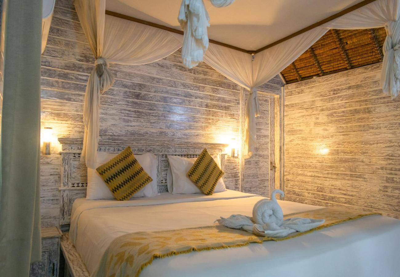 The Nichos Bungalows And Villas Nusa Lembongan  Exterior photo