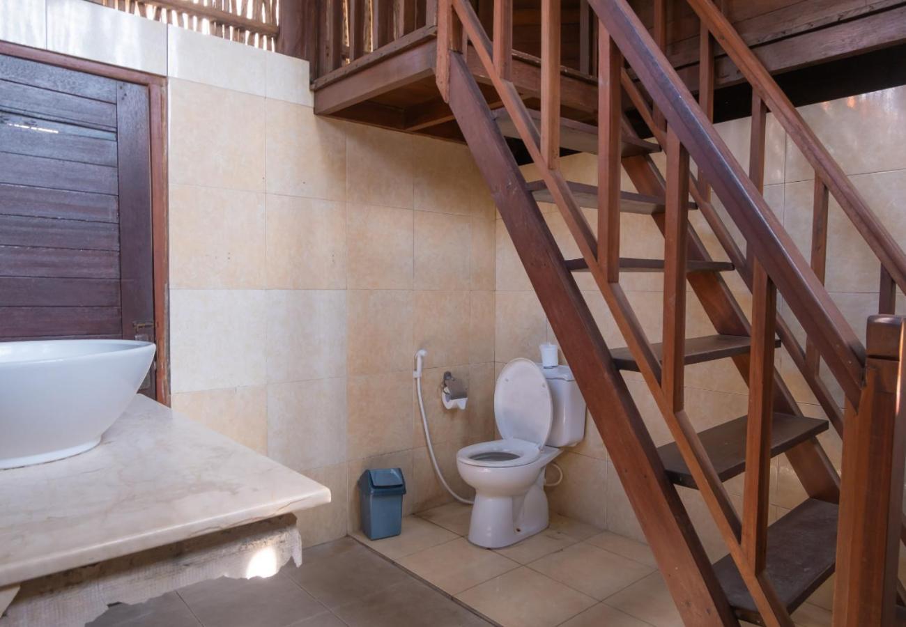 The Nichos Bungalows And Villas Nusa Lembongan  Exterior photo